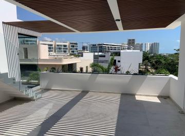 Casa · 590m² · 4 Recámaras · 6 Estacionamientos · Venta Casa 4rec Laguna 1 Puerto Cancun
