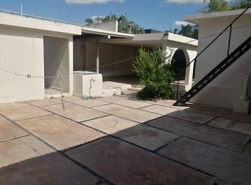 Casa de 6 habitaciones, Mérida · Casa en Renta Sobre Av en Colonia México/ a 150 m de Paseo Montejo, Merida