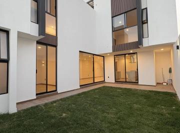Casa · 270m² · 5 Recámaras · Casa en San Angel V Horizontes