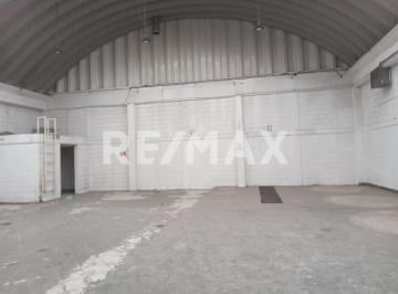 Local comercial · 725m² · 4 Estacionamientos · Local en Renta en Av Revolución en Colonia San Pedro de Los Pinos - (4)