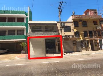 Local comercial · 169m² · 4 Recámaras · Local en Tampico Centro