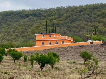 Quinta de 3 habitaciones, Montemorelos · Venta de Quinta en Montemorelos Nl
