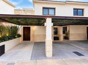 Casa de 4 habitaciones, Querétaro · Hermosa Casa Estilo Boutique en El Refugio Residencial