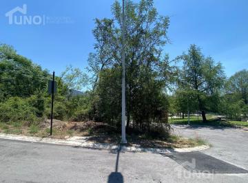 Terreno / Lote · 514m² · Terreno en Venta en Carretera Nacional Fraccionamiento Los Olivos Residencial
