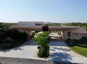 Terreno / Lote · 1042m² · Lote en Venta de 420 m² en Residencial Campo Magno, Mérida, México