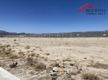 Terreno / Lote · 600m² · Terreno Comercial en Venta en Foret Residencial