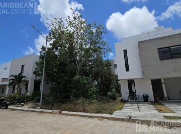 Terreno / Lote · 116m² · Terreno en Venta en Via Cumbres en Cancún