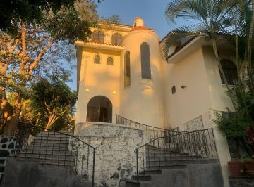 Casa de 3 habitaciones, Emiliano Zapata · Hermosa Casa Estilo Cuernavaca
