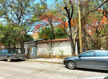 Terreno / Lote , Tuxtla Gutiérrez · En Venta Terreno de 1,800 m² a Una Cuadra de Plaza Mirador en Tuxtla Gutiérrez