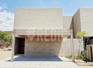 Casa de 3 habitaciones, Querétaro · Casa en Venta en Altozano