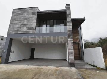 Casa · 349m² · 4 Recámaras · 3 Estacionamientos · Venta de Casa Fracc. Aysso, Carretera Nacional, Nuevo León