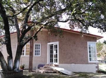 Casa · 280m² · 3 Recámaras · 2 Estacionamientos · Venta de Casa Tipo Campestre