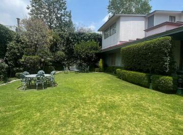 Casa en condominio · 700m² · 5 Recámaras · 6 Estacionamientos · Residencia en Venta