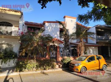 Casa · 218m² · 4 Recámaras · 2 Estacionamientos · Casa en Miguel Hidalgo