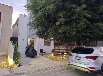 Casa de 3 habitaciones, García · Venta Casa Las Lomas Sector Jardines Monterrey