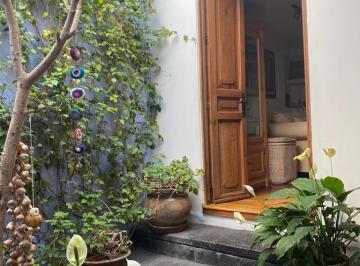 Casa · 450m² · 3 Recámaras · 3 Estacionamientos · Casa en Venta en Tecamachalco