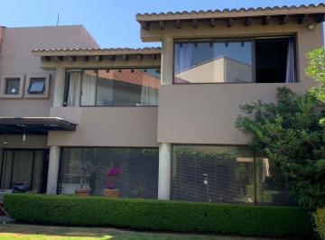 Casa · 430m² · 3 Recámaras · 4 Estacionamientos · Casa en Venta