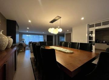 Casa · 398m² · 3 Recámaras · 4 Estacionamientos · Casa en Venta en Árbol de La Vida, Ibiza, Metepec