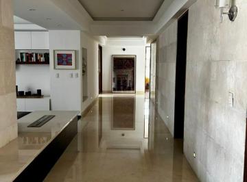 Departamento · 360m² · 3 Recámaras · 3 Estacionamientos · Departamento en Venta en Huxquilucan