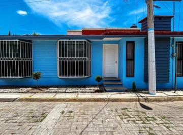 Casa · 170m² · 3 Recámaras · 1 Estacionamiento · Calzada 5 de Mayo, colonia Centro, tulancingo Hidalgo