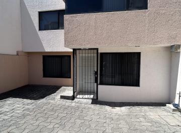 Casa de 4 habitaciones, Querétaro · Casa Centrica en Venta Cerca de La Universidad Cuauhtémoc