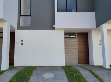 Casa en condominio de 2 habitaciones, Bahía de Banderas · Casa en Venta en Verea Residencial