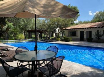 045afd5529a5a031f68bc6395784873c377fe76918f7d1698a1f9edf1439ce69 · Departamento en San Miguel de Allende en Venta: 3 Recámaras y Rooftop