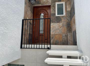 Casa · 210m² · 4 Recámaras · Renta de Habitaciones Para Estudiantes y Ejecutivos en Villa Verdun