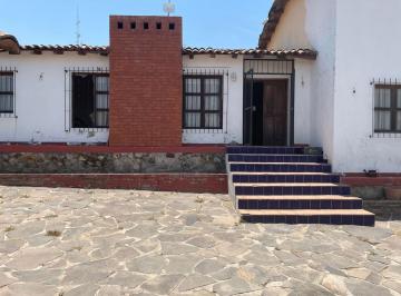 Casa de 4 habitaciones, Tlajomulco de Zúñiga · Casa en Venta