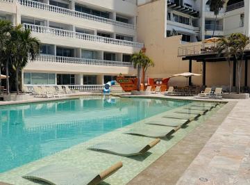 Departamento · 352m² · 4 Recámaras · 1 Estacionamiento · Departamento en Venta Frente Al Mar en Acapulco - Condominio Estrella del Mar – 345.94 m² en 2 Nivel