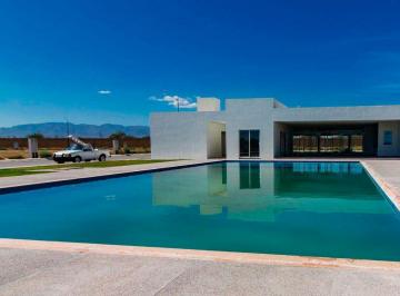Casa · 52m² · 2 Recámaras · 2 Estacionamientos · Casa en Privada Punta Diamante