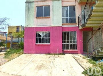 Departamento · 50m² · 2 Recámaras · 1 Estacionamiento · Departamento en Venta en Fraccionamiento Sotavento, Veracruz, Veracruz
