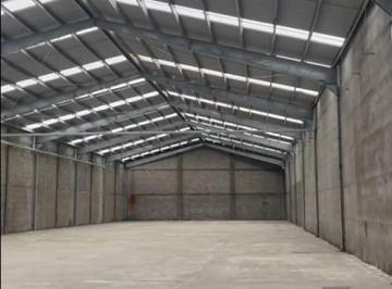Nave industrial · 3362m² · 5 Estacionamientos · Nave Industrial de 3,362 m² en Parque Industrial Lerma