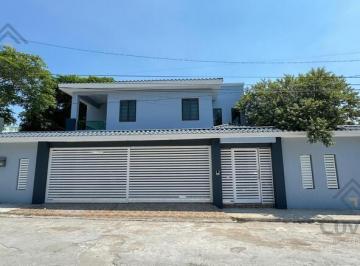 Casa · 4 Recámaras · 2 Estacionamientos · Casa en Fraccionamiento Jardines de Champayan
