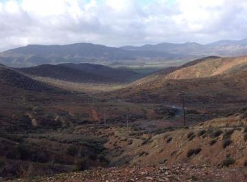 Terreno / Lote · 1090000m² · Terreno en Venta – 109 Hectáreas Sobre La Carretera Tecate–ensenada