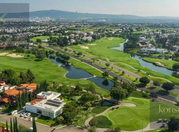 Terreno / Lote · 700m² · Terreno en Venta