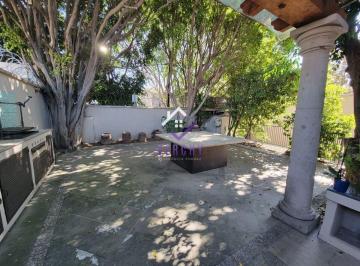 Casa de 3 habitaciones, Naucalpan de Juárez · Lomas de Tecamachalco, Casa en Venta