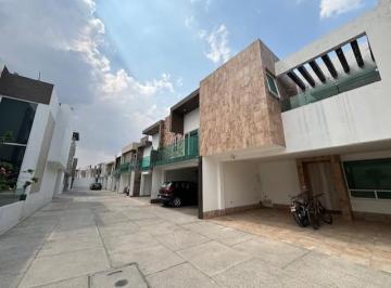 Casa de 3 habitaciones, Cuautlancingo · Bonita Casa Dentro de Fracc/atras Plaza San Diego/acceso por Periferico