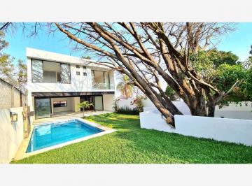 Casa de 4 habitaciones, Cuernavaca · Casa Nueva con Vigilancia en Venta en Vista Hermosa