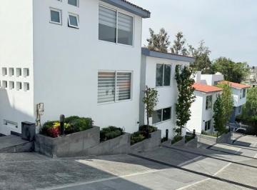 Casa · 282m² · 4 Recámaras · 3 Estacionamientos · Casa en Lirio 13