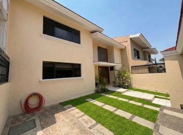 Casa · 286m² · 3 Recámaras · 3 Estacionamientos · Casa en Venta en Ciudad Bugambilas