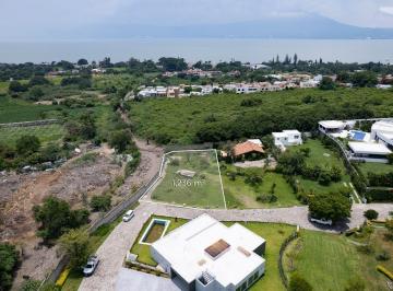 Terreno / Lote · 1236m² · Terreno en Condominio Exclusivo "El Ahuilote" en La Rivera de Chapala