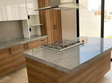 Casa · 3 Recámaras · 2 Estacionamientos · Una Casa Diseñada Para Brillar