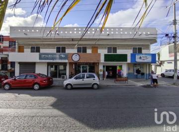 Edificio · 382m² · 8 Recámaras · Vendo Edificio en Av, con Locales y Departamentos en Cancun, Q. Roo