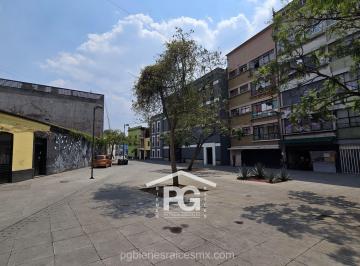 Local comercial de 4 habitaciones, Cuauhtémoc · Garibaldi Local Comercial en Venta