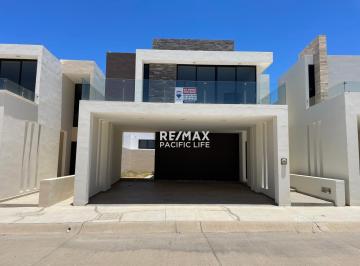 Casa · 212m² · 3 Recámaras · Casa en Venta en Altabrisa Residencial - (4)