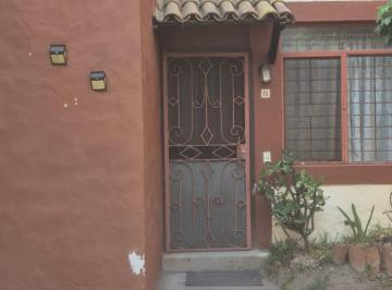 Casa en condominio de 2 habitaciones, Guadalajara · Rento Casa en Coto en Colonia Moderna