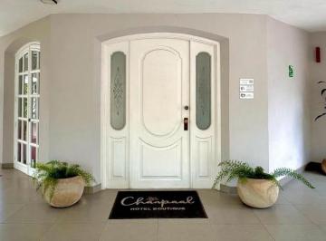 Local comercial de 7 habitaciones, Mérida · Renta Casona en Av Colón