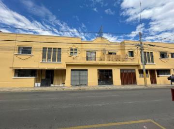 Fachada · Venta de Conjunto de 8 Casas con Inquilino en El Carmen