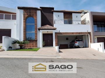 Casa de 4 habitaciones, Chihuahua · Venta Residencia en Pedregal de San Ángel Chihuahua